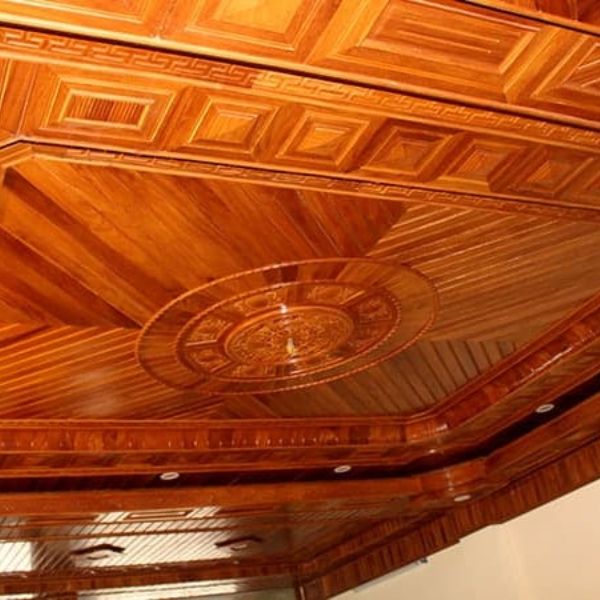 Trần Gỗ Xoan Đào Chữ Thọ – Kiểu Truyền Thống