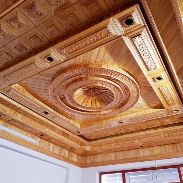 Trần Gỗ Xoan Đào Phối Nẹp Chỉ Gỗ Hương Sang Trọng